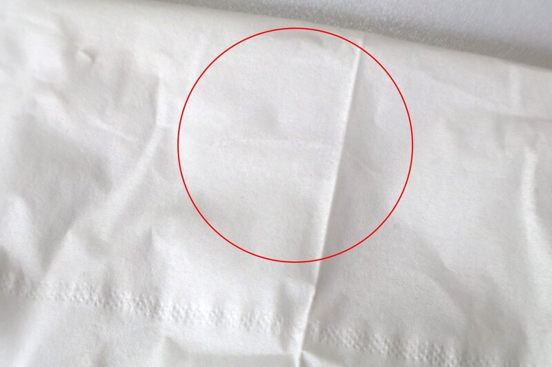 ティッシュにも驚くほど色はつかない