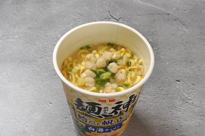 明星食品
明星 麺神カップ 蛤だしと帆立だし白湯ラーメン
