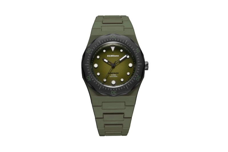 D1ミラノ「ポリカーボン Lagoon Diver」￥34,100／クオーツ／40.5㎜径／10気圧防水