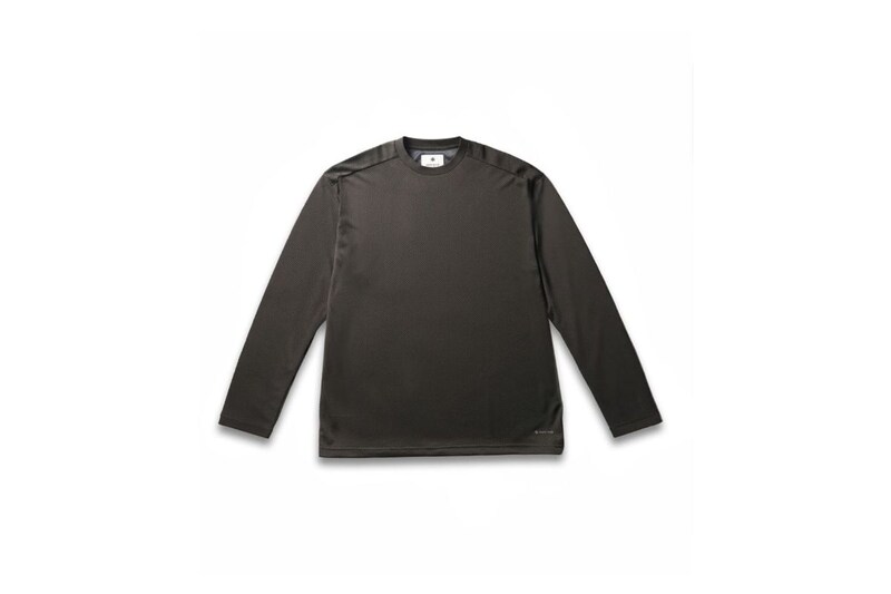 スノーピーク「インセクトシールド メッシュ L/S Tシャツ」¥9,900