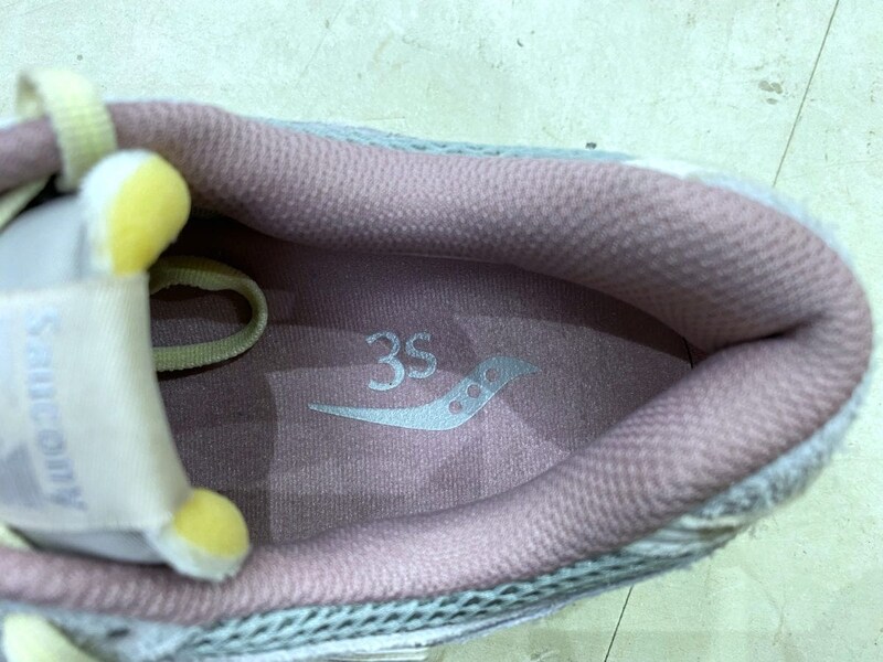 Saucony PROGRID GUIDE 7 "GUIDE v7.3s" "3sixteen" GRAPHITE