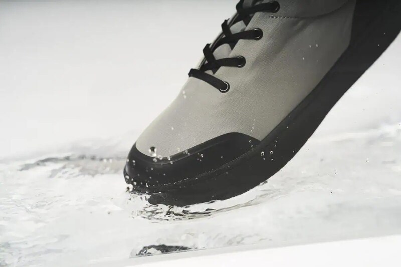 第1位　【ワークマンの凄すぎるスニーカー】雨でも無敵！「蒸れない・滑らない」2500円の防水シューズをスタイリストが徹底解説