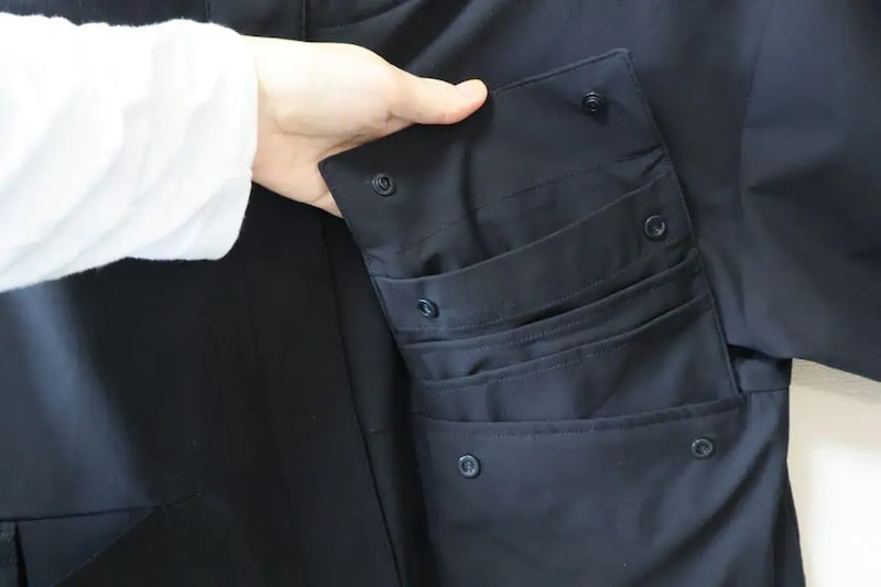 第2位　【ワークマンの凄い1900円アウター】花粉ガード＆まさかのゴミ箱付き!?「着る花粉対策」が天才的すぎた