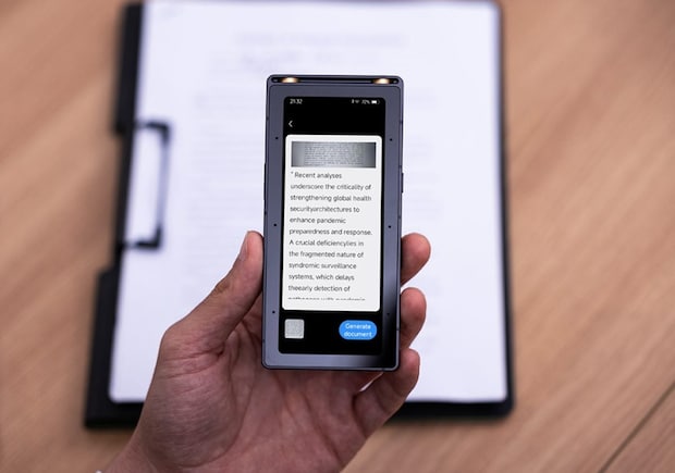 スマホ、タブレット、PCなど複数のデバイスで、データをクラウド同期することができる