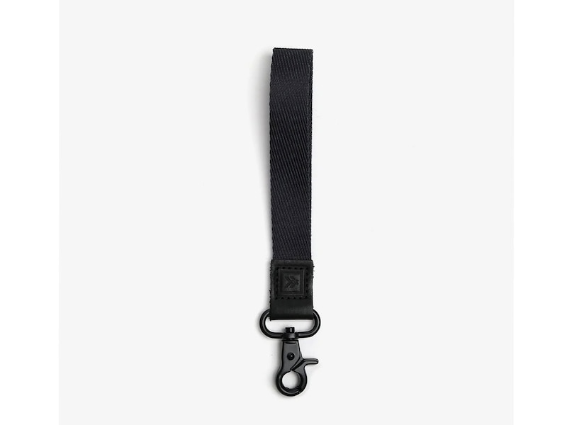 リスト・ランヤード
BLACK ￥1,870
W2×H18cm

