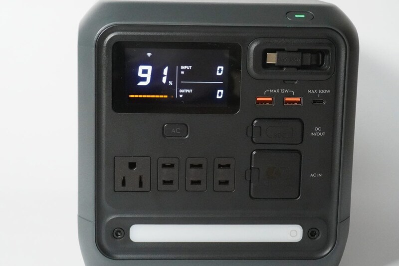 DJI「DJI Power 1000 Mini」のディスプレイ