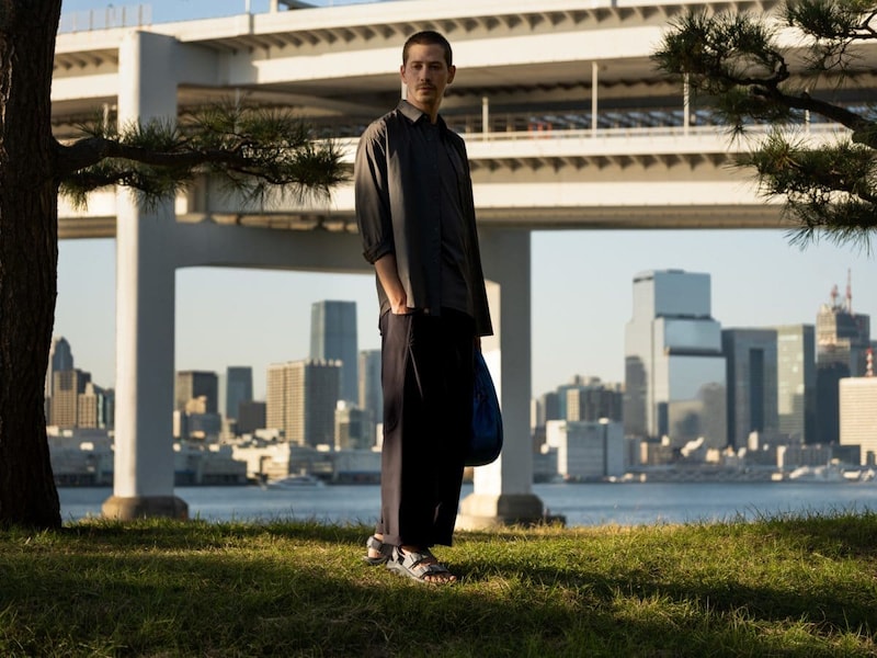 土などが詰まりにくいプロファイル構造により、さまざまな地形で優れたパフォーマンスをアシストしてくれる