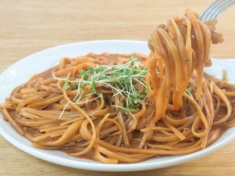 業スー「1食約117円は神コスパ」袋麺パスタが本格すぎる、酒が無限に進む“15分で絶品肉つまみ”…ほか【グルメの人気記事ランキングベスト3】（2026年3月版）