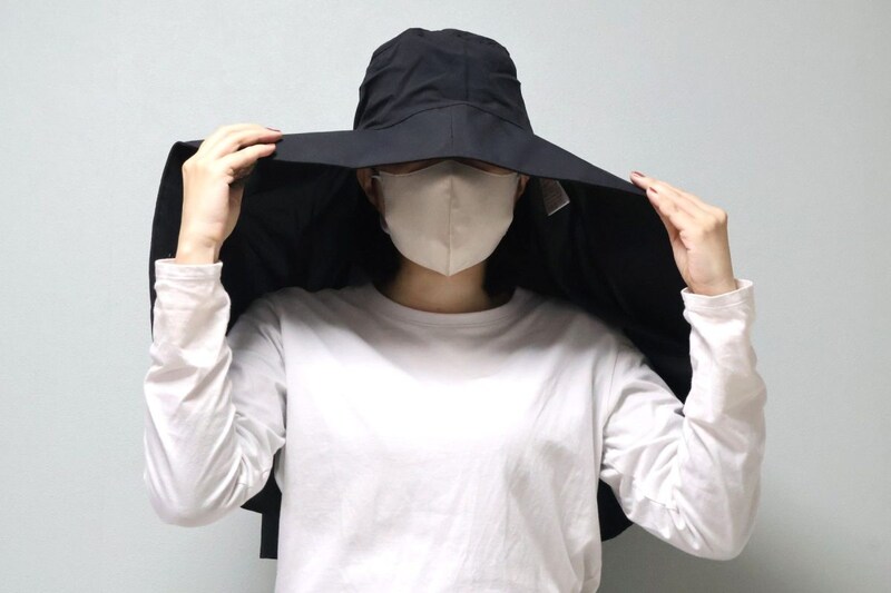 かぶってもやっぱり大きい