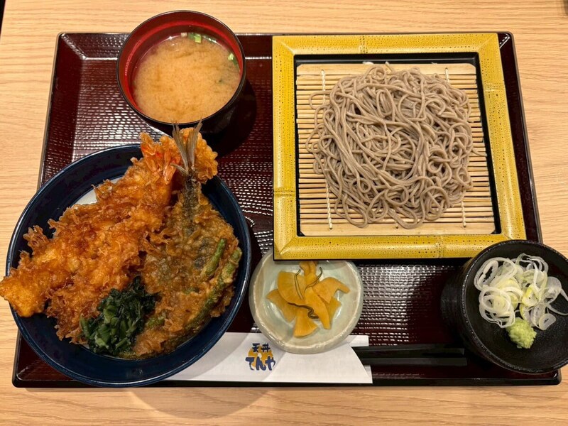 てんや たれづけあじわい天丼(小)藪そばサービスセット(みそ汁付)