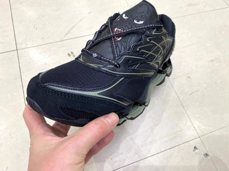 【MIZUNO】WAVE PROPHECY LS "MAHARISHI"