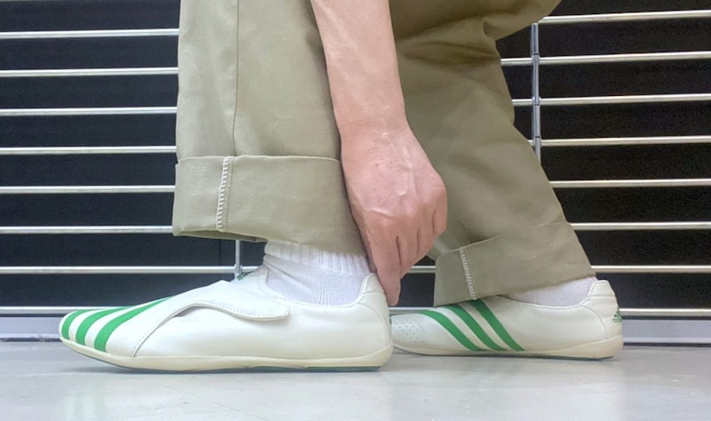 adidas Originals PW YOGA VARIO "VIRGINIA VARIO FLAT EARTHER BY PHARRELL" "PHARRELL WILLIAMS”