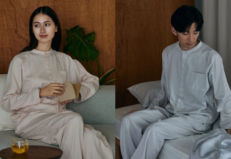 ニューミン「newmine コスメティックスナイトウェア（X-Back スタンドカラー）」￥26,400