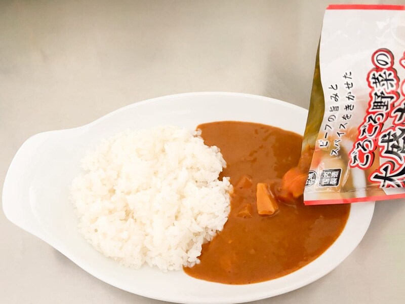 「野菜のカレー」はボリュームたっぷりの220g入りなのに3種の中でカロリーは188kcal