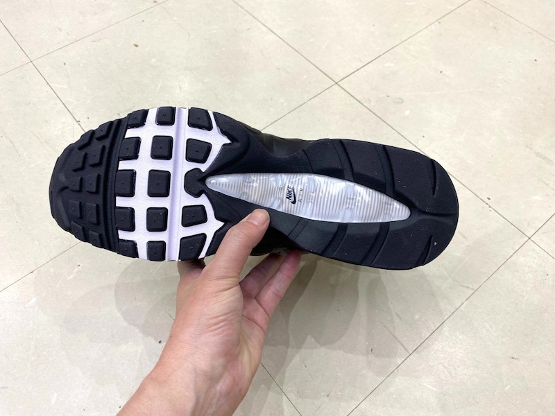 NIKE
AIR MAX 95 "BIG BUBBLE"
￥24,200（税込）