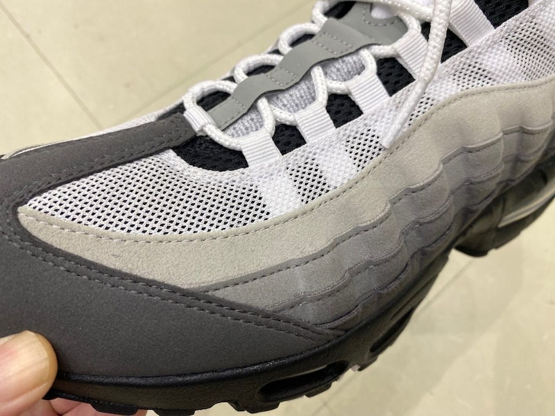 NIKE
AIR MAX 95 "BIG BUBBLE"
￥24,200（税込）