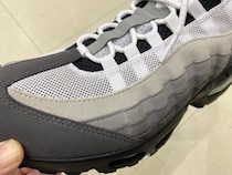 【スニーカー史に残る傑作】大容量エア搭載で蘇る！ ナイキ「AIR MAX 95 "BIG BUBBLE"」をエディターが試し履き