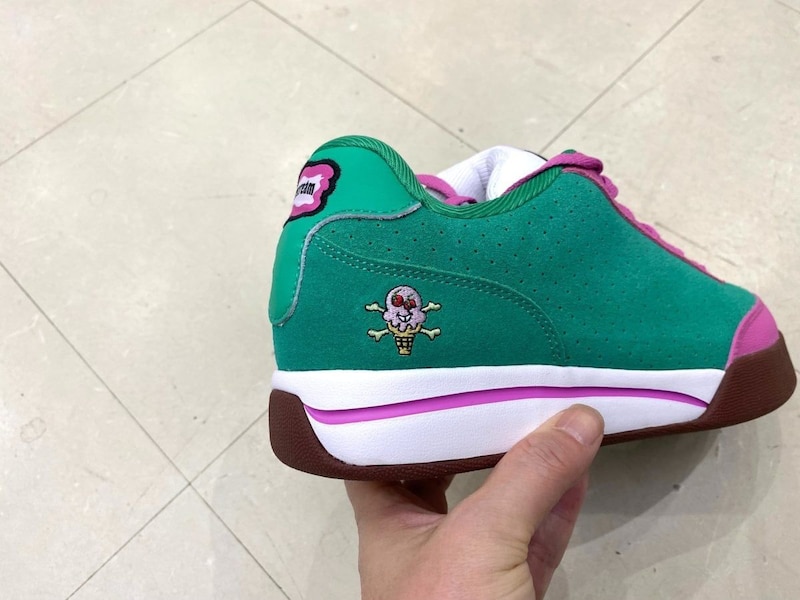 Reebok BOARD FLIP "JUICY PINK" "BBC ICE CREAM"