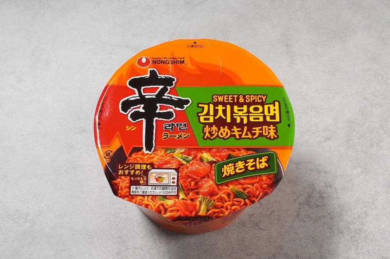 農心 辛ラーメン焼きそば 炒めキムチ カップ