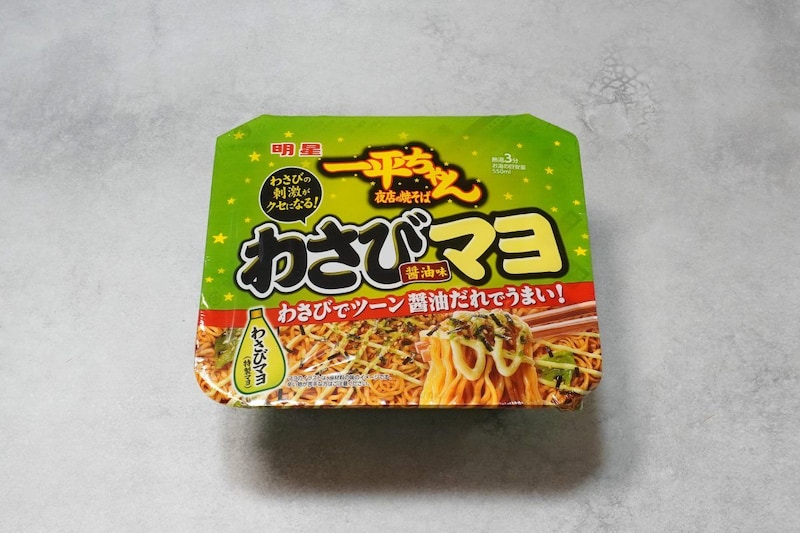 明星食品「明星 一平ちゃん夜店の焼そば わさびマヨ醤油味」