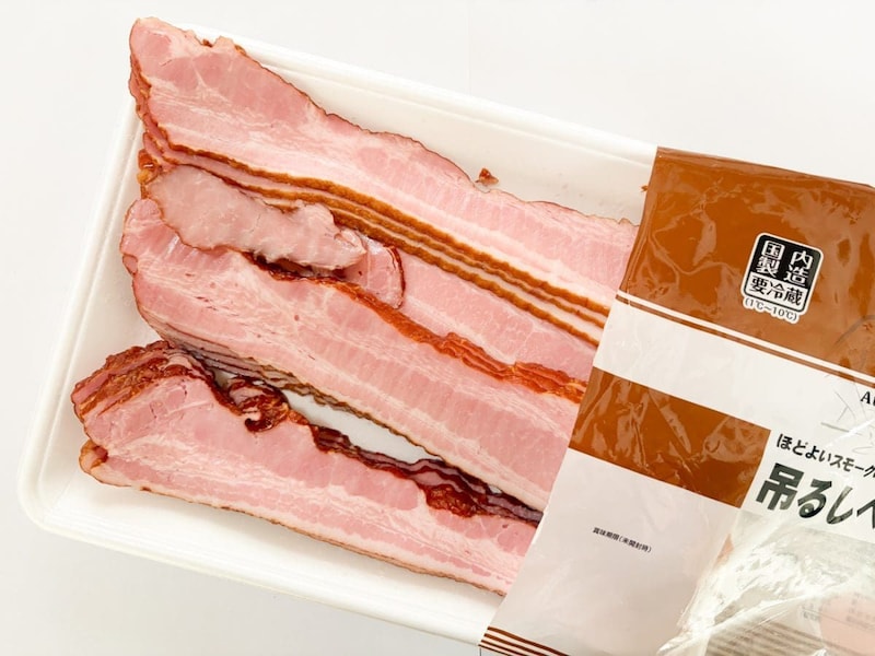 【業務スーパー】700gで828円!? 肉厚＆大容量「吊るしベーコン」は買いか？圧倒的コスパをプロがレシピ検証