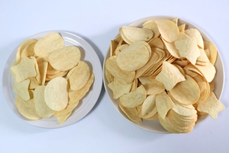 「クリスプうましお味」は45gと170gでこの差！