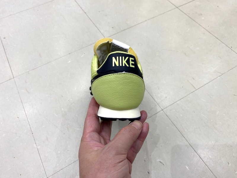 NIKE WAFFLE RACER SE