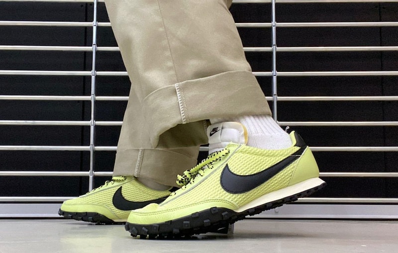 NIKE WAFFLE RACER SE