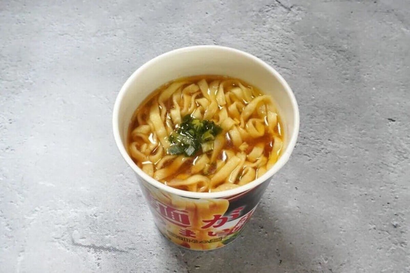 第1位　【ガチうまい新作カップ麺】“麺に全振り”“隠し味が主役”…やりすぎ感が最高なベスト3杯「1位は何度でも食べたいストイックすぎる一杯」