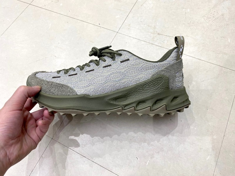 KEEN JASPER ZIONIC "Eighteen East" 