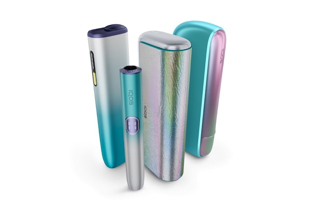 【いわばSSレアモデル!?】加燃式たばこ「IQOS ILUMA i」からホログラフィック仕様のリミックス限定デバイス3種が揃い踏み
