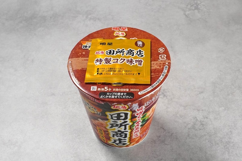 明星食品「明星 ニッポンの神チェーン 田所商店 濃厚味噌」