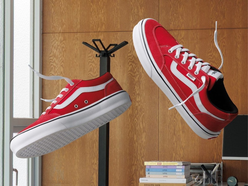 ABCマート／軽量性と快適性を追求した「VANS LITE」シリーズのFALKEN新ビジュアル