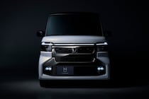 【軽の王者、さらに高みへ】ホンダ新型「N-BOX」が7月マイナーチェンジ！普通車ミニバンに迫る充実装備の全貌をプロが解説