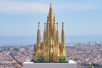 【約13万円、1万2060ピース】レゴ®︎史上もっとも複雑な「アーキテクチャー サグラダ・ファミリア」が降臨！天才的建築美を指先で体感せよ