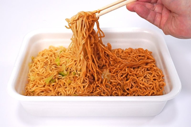 「ペヤング 超大盛やきそばハーフ&ハーフ 炒飯風&回鍋肉風」はここが一番ウマい！
