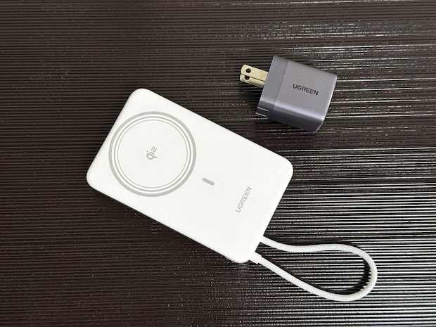 UGREENの「MagFlow Air 10000mAh モバイルバッテリー  MagSafe対応 15W」と「UGREEN Nexode Air 65W急速充電器」