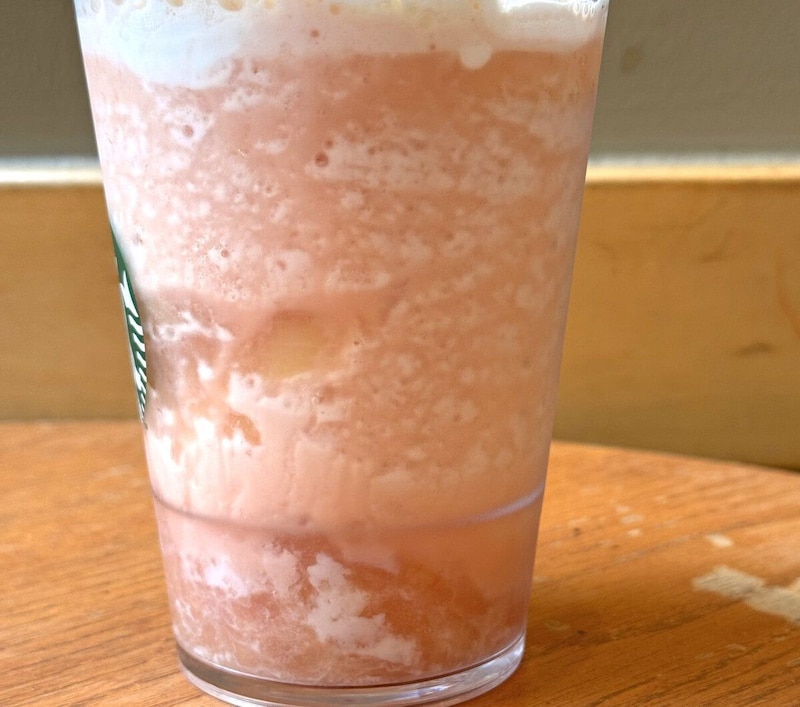フラペチーノにはピーチミルクがたっぷり