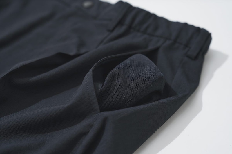 パンツポケットもメッシュ仕様なので、衣服内は常に快適