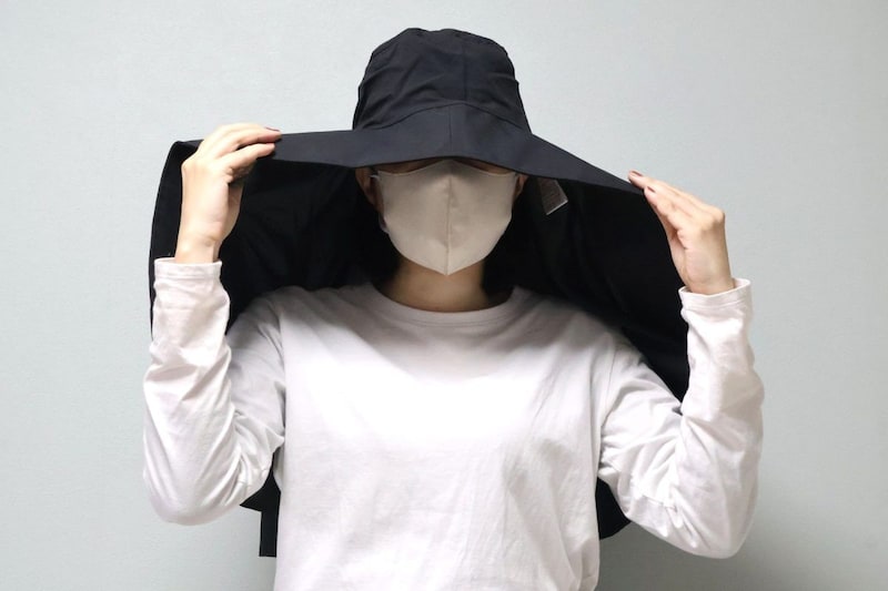 かぶってもやっぱり大きい
