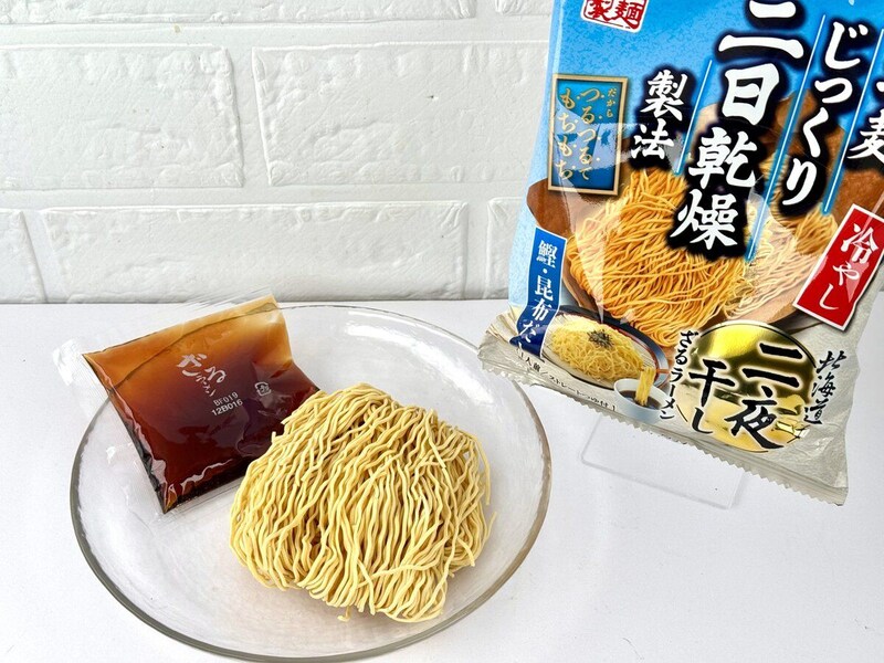 藤原製麺
二夜干しざるラーメン 鰹昆布だしつゆ
