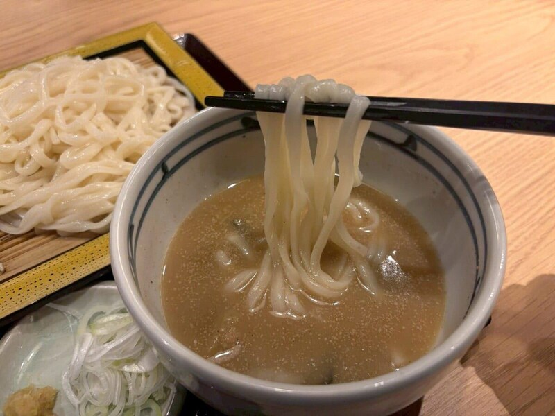 【てんやは麺も凄すぎ】開発3年の初登場「冷や汁うどん」ほか 夏の絶品ひんやり麺を実食!とろ〜り旨なす、鰹のたたき天ぷらに注目