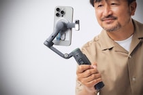 【スマホがプロ級カメラに化ける】DJIの最新ジンバル「Osmo Mobile 8P」を編集長が徹底レビュー。画がブレない＆自動追尾が凄い！『コレ買いです』Vol.170