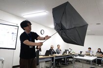 【ドンキにバレてた!?】勝手にレビューしてたら社内会議に呼ばれた！「突然の証人尋問にパニック」 忖度なしのマジボイス改善会議に潜入（後編）