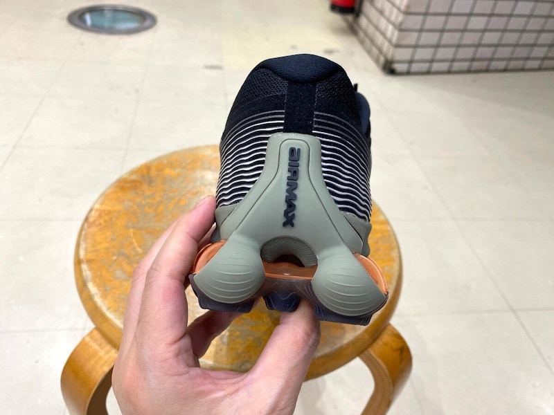NIKE AIR LIQUID MAX