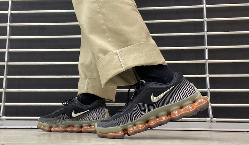 NIKE AIR LIQUID MAX