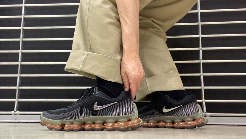 NIKE AIR LIQUID MAX