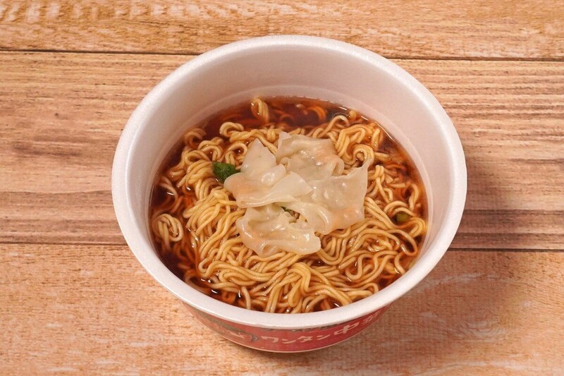 ネギの風味強めの醤油スープ