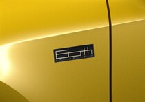 【名車の還暦を祝う一台】カローラ誕生60周年！トヨタ「カローラ スポーツ」が一部改良＆特別仕様車の贅沢すぎる専用装備に注目