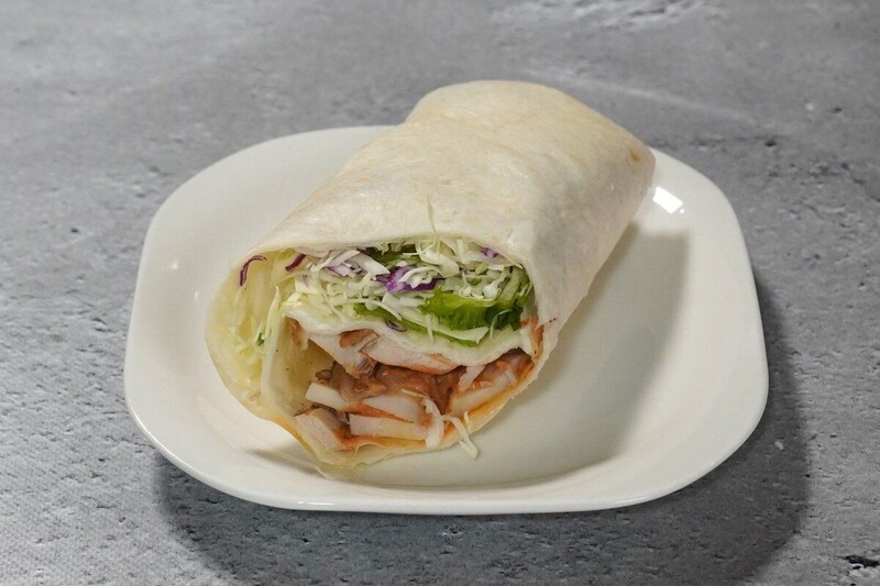 トルティーヤにくるまれていて食べやすいです